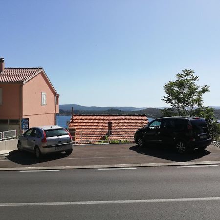 Appartement Apartman Hana à Šibenik Extérieur photo