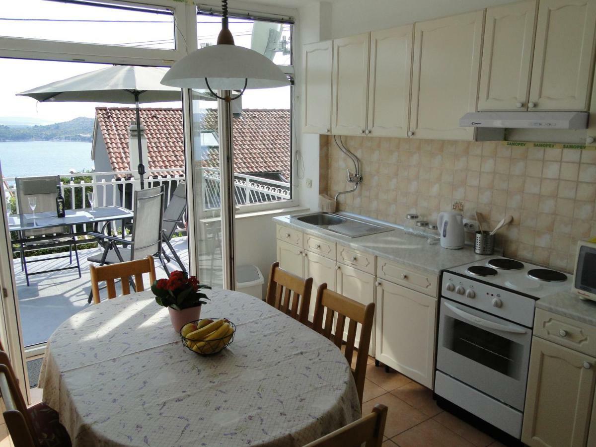 Appartement Apartman Hana à Šibenik Extérieur photo