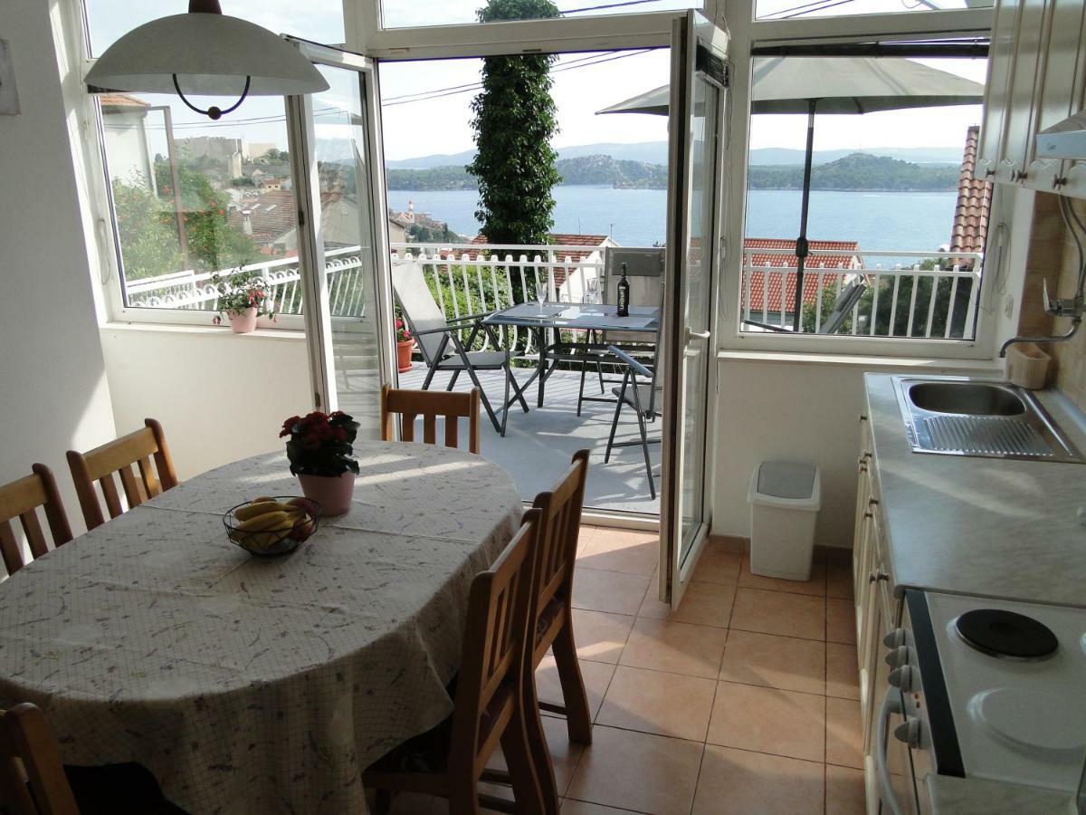 Appartement Apartman Hana à Šibenik Extérieur photo