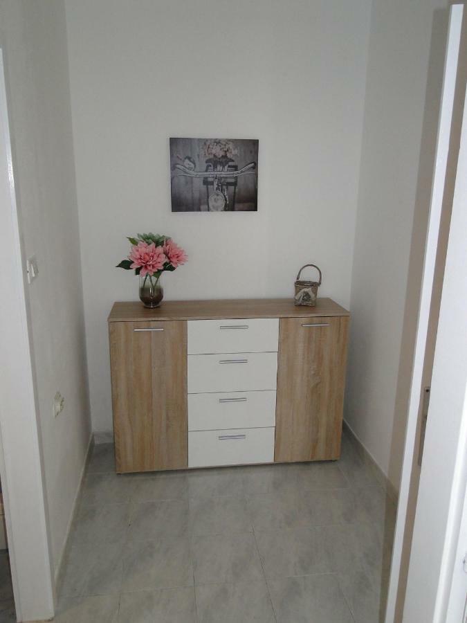 Appartement Apartman Hana à Šibenik Extérieur photo
