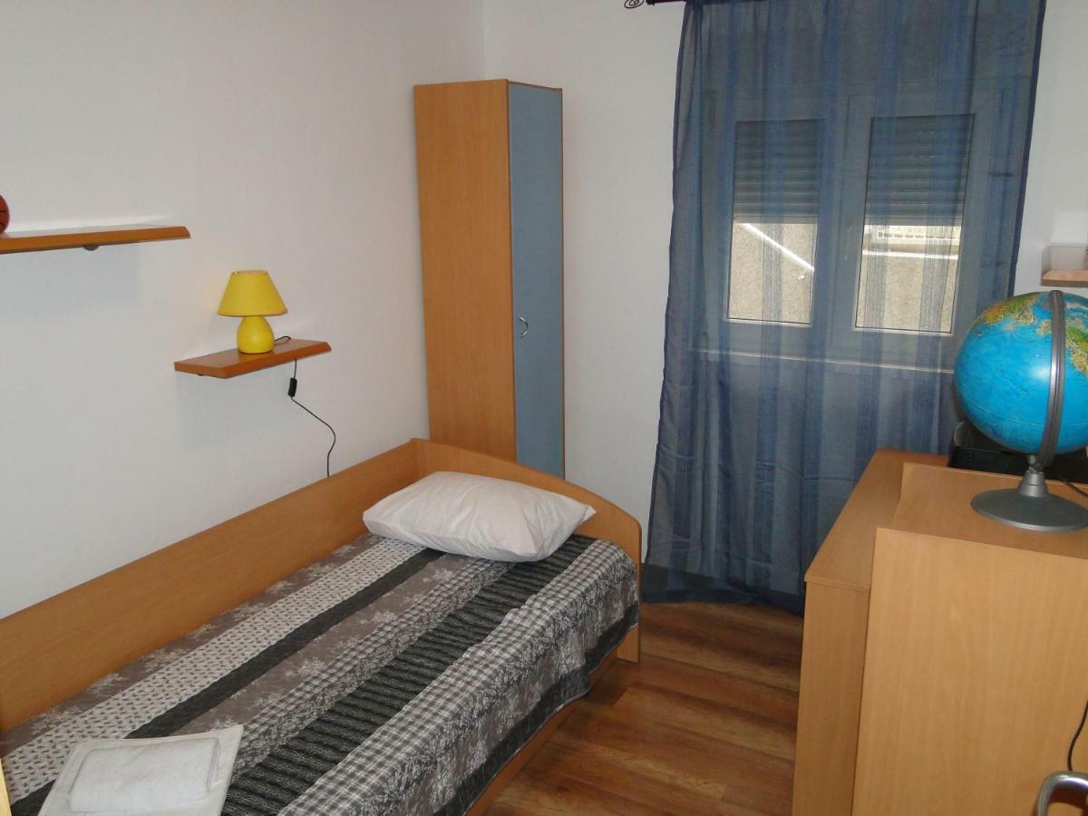 Appartement Apartman Hana à Šibenik Extérieur photo